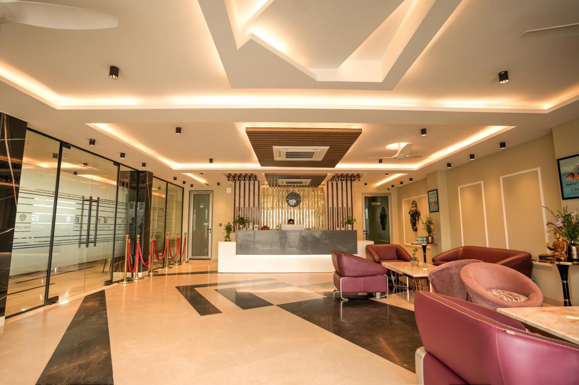 Rj Hotel - Managed By Atithi House Greater Noida Esterno foto